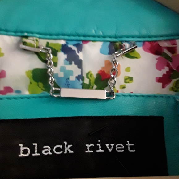 Jacket - Picture 5 of 5